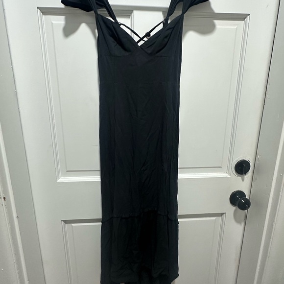 Urban Outfitters Dark Gray Siren Strappy Back Midi Dress
Size Small - Picture 3 of 9